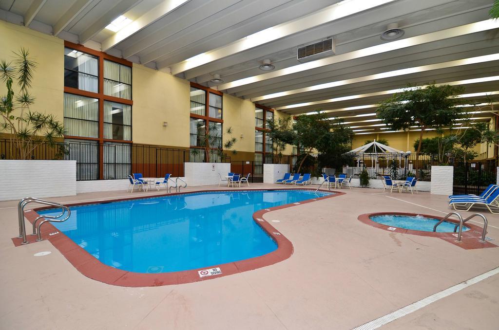 Red Lion Hotel Farmington Faciliteter billede